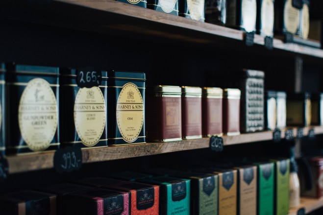 foodiesfeed.com_premium-boxed-tea