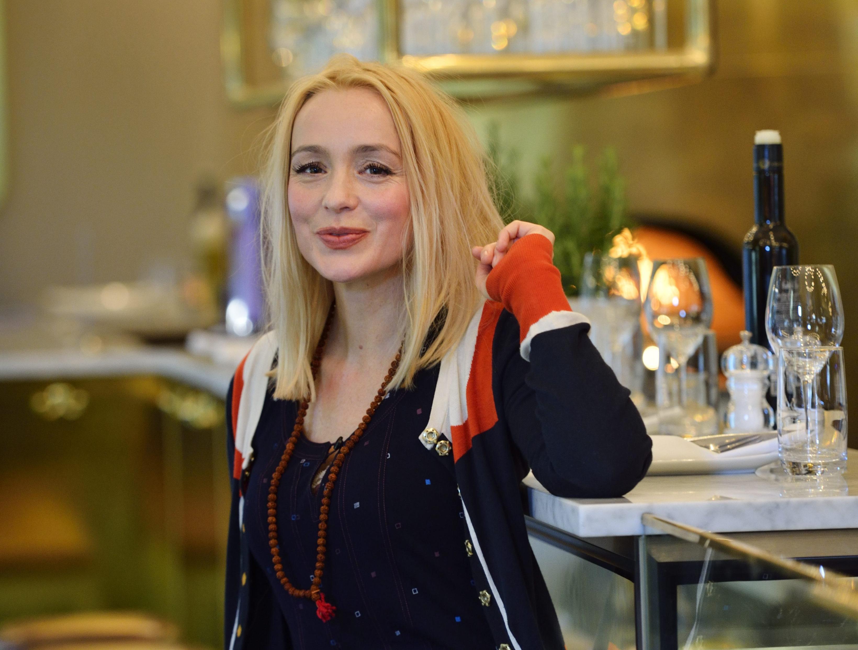 7818754-26msslisa-ekdahl4jpg