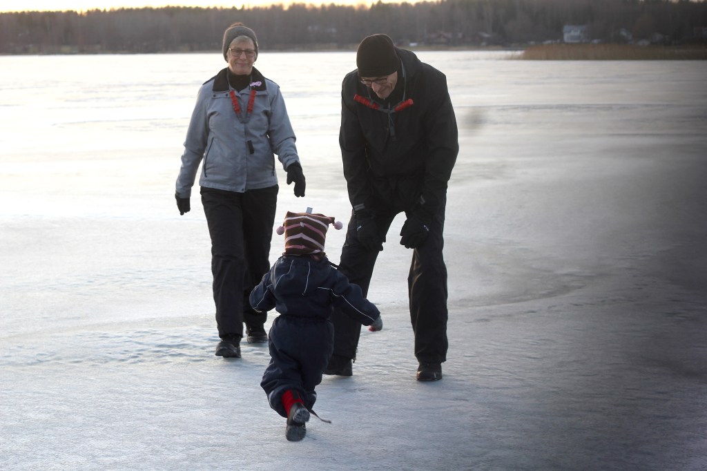 Värmande kramar på hal is