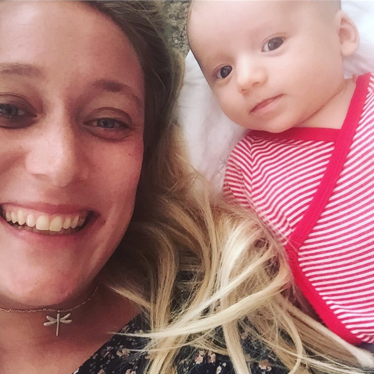 Tandvärk, något slags virus och en tvåmånadersfödelsedag! 